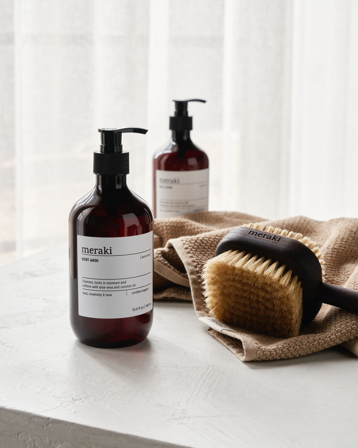 Body wash pure basic 490ml