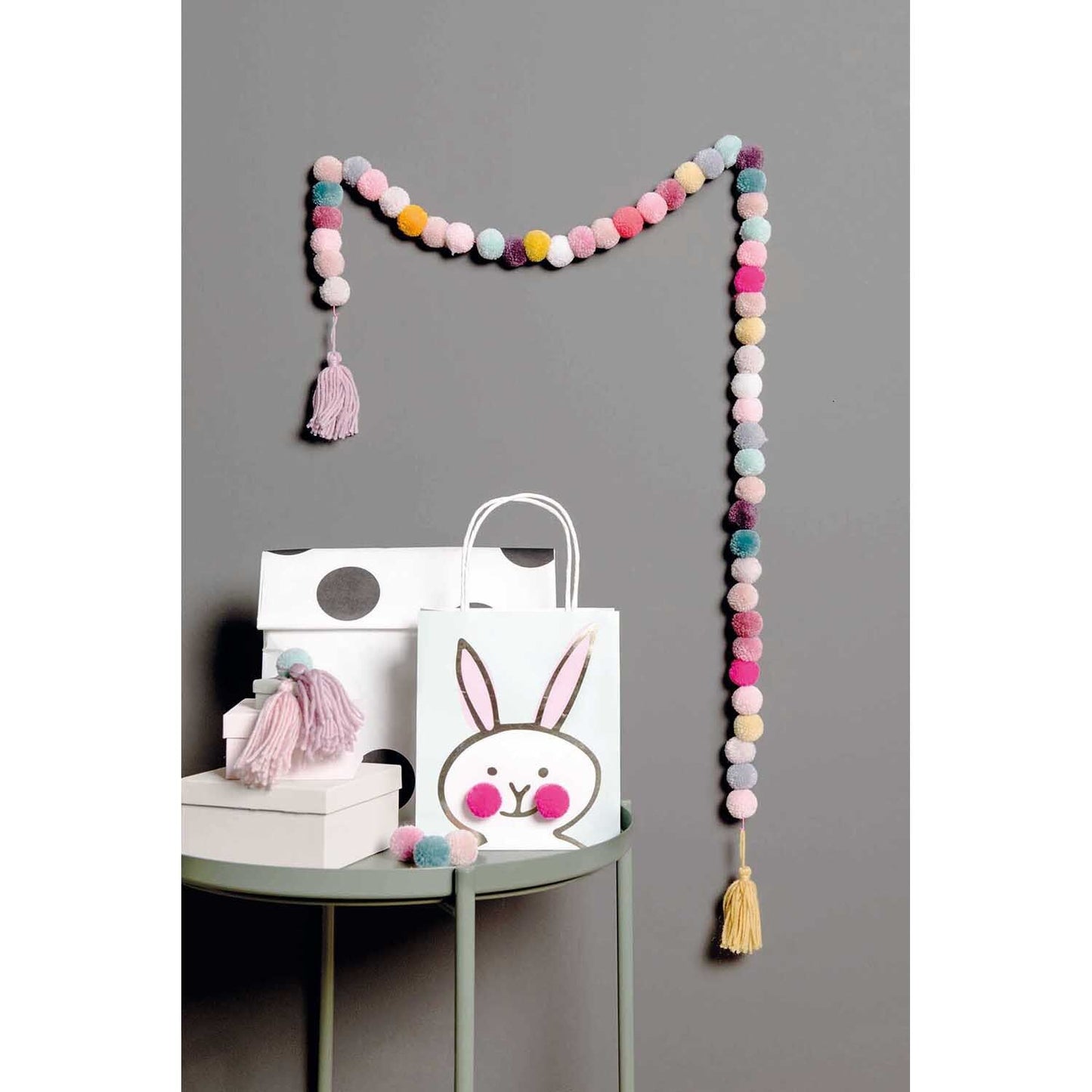 POMPONS 24 STÜCK Rosa/Grün Mix