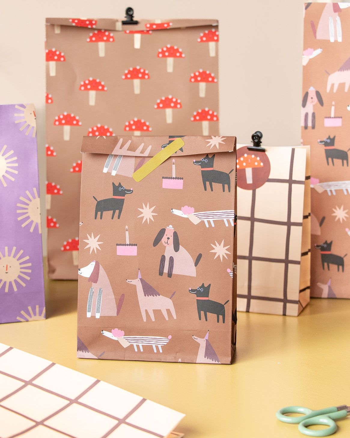 5x Beutel mit Blockboden 24x15x6cm Hunde