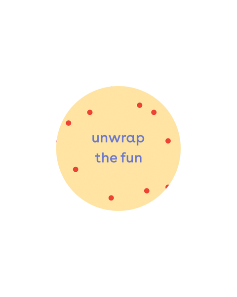 5x Aufkleber „unwrap the fun“ gelb